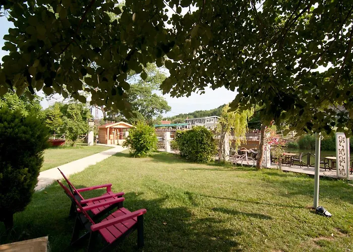 Gizemli Nehir Bungalov Otel